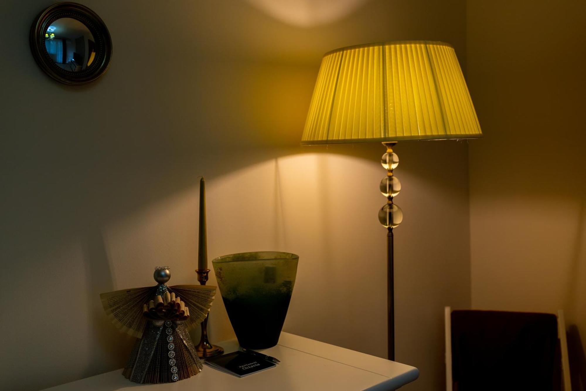 Apartament Octavia Vajdahunyad Kültér fotó