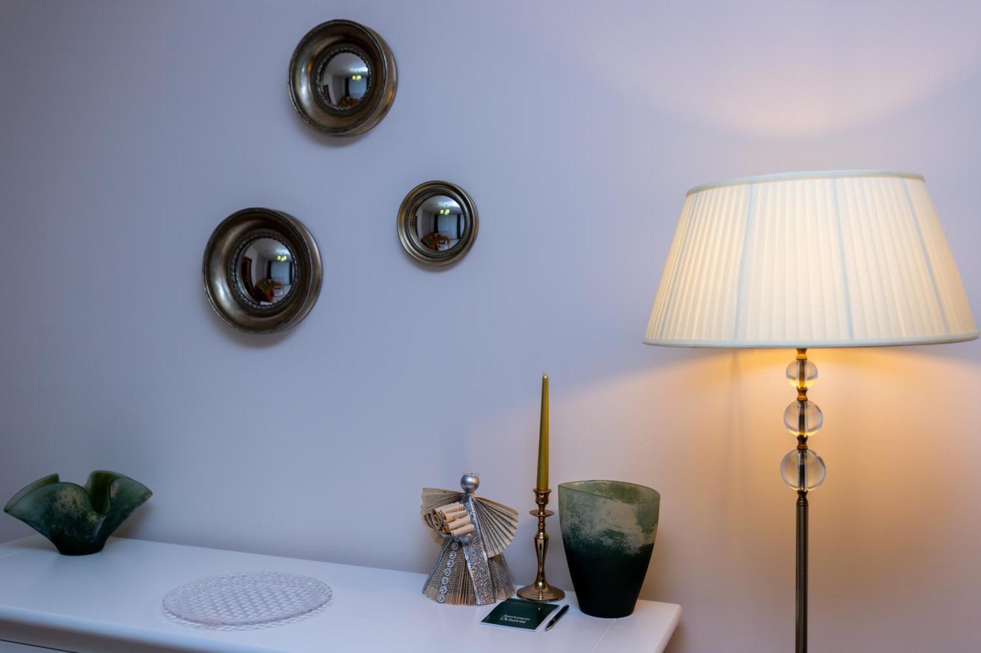 Apartament Octavia Vajdahunyad Kültér fotó