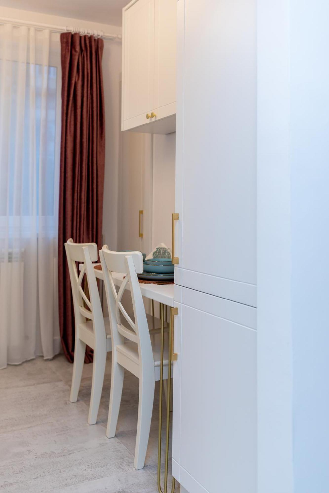 Apartament Octavia Vajdahunyad Kültér fotó