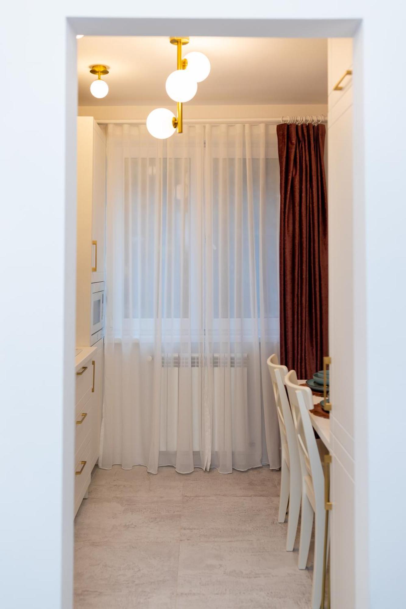 Apartament Octavia Vajdahunyad Kültér fotó