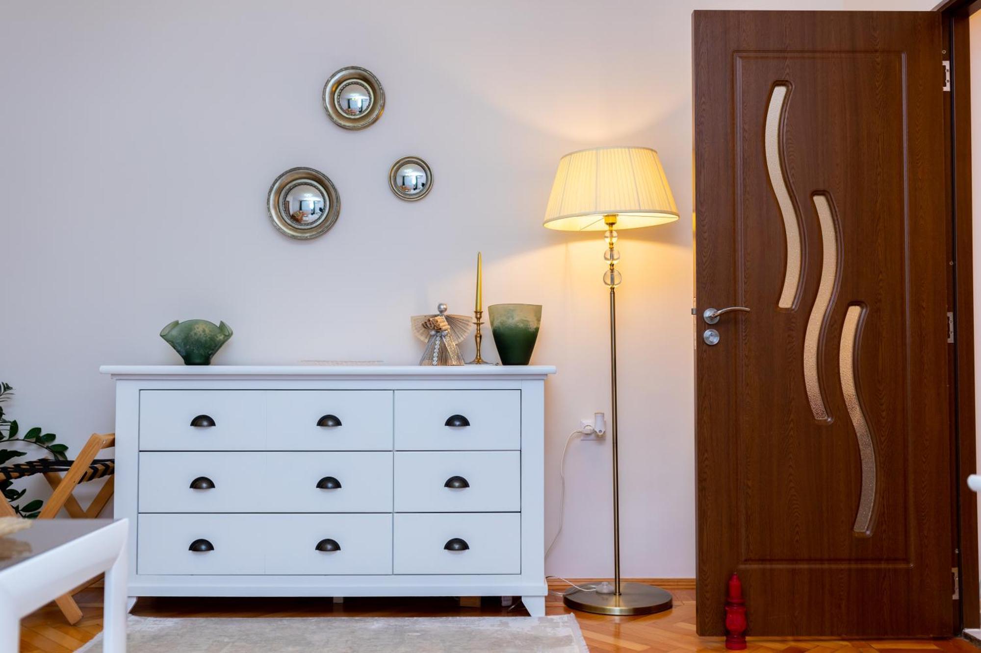 Apartament Octavia Vajdahunyad Kültér fotó